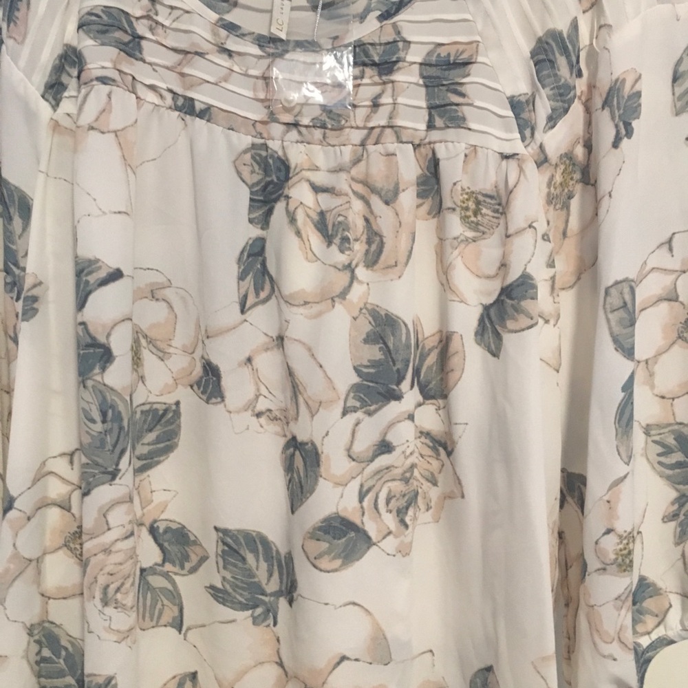 Lauren Conrad Pintuck Peasant tip